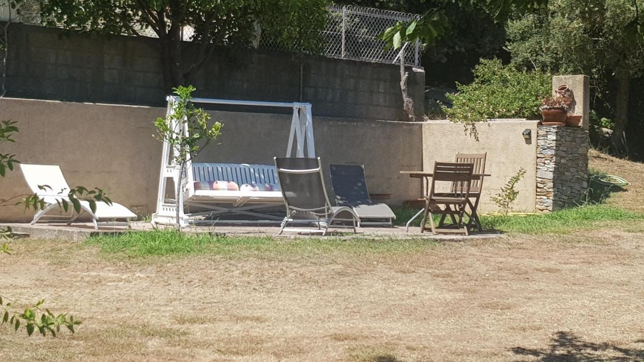 Bas De Villa Chez Mr.Girolami Dominique 巴斯蒂亚 外观 照片